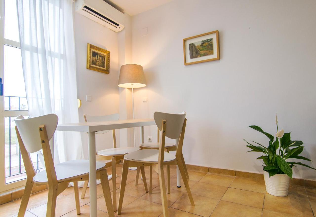 Vlc Host - Doctor Lluch Apartment Valencia Bagian luar foto